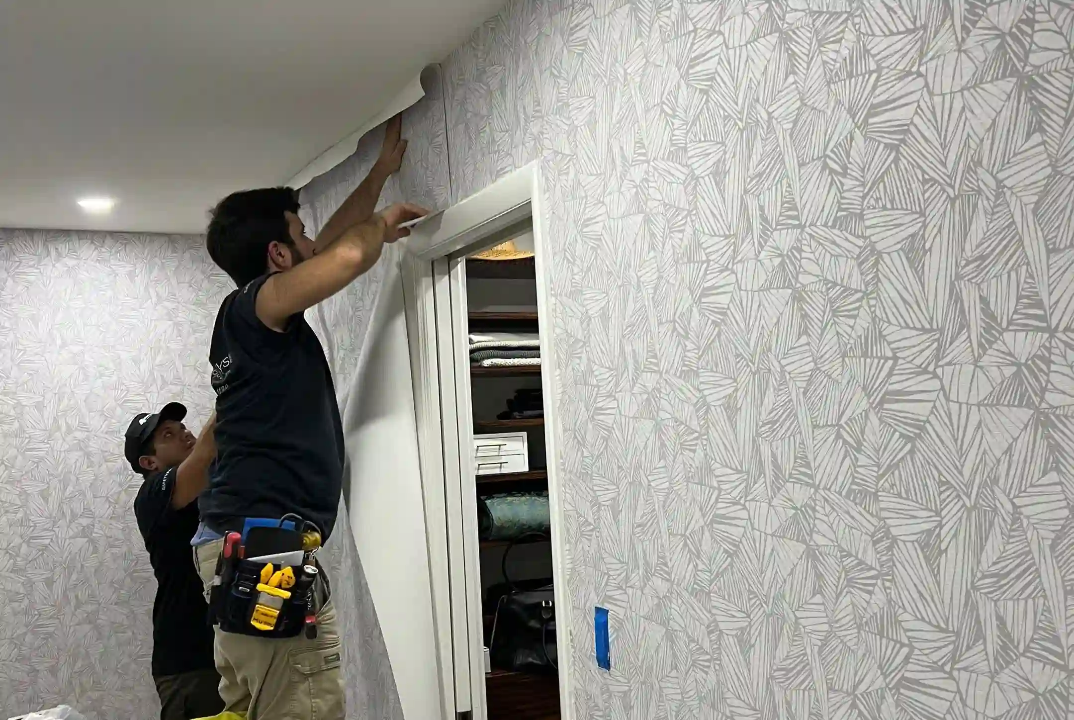 Vintage pattern wallpaper in historic Orlando home